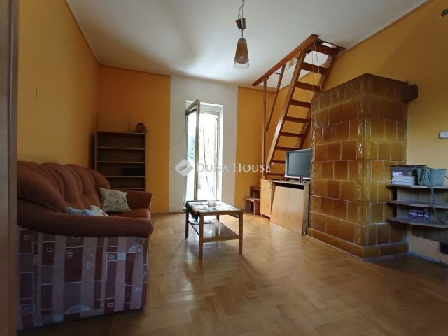 Eladó családi ház, Budapesten, XVI. kerületben 55 M Ft, 2 szobás