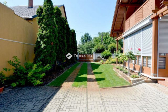 Kiadó családi ház, albérlet, Kiskunhalason 682 E Ft / hó