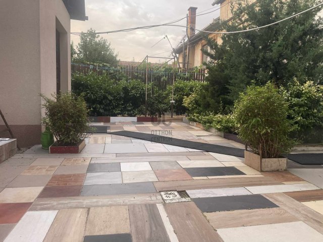 Eladó ikerház, Debrecenben 89 M Ft, 6 szobás