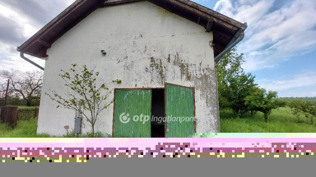 Kiadó üzlethelyiség, Nádudvaron 750 E Ft / hó