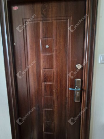 Kiadó panellakás, albérlet, Győrött 200 E Ft / hó, 2 szobás