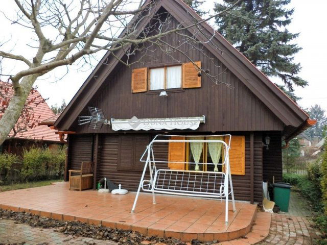 Eladó nyaraló, Gárdonyban 43.8 M Ft, 2+1 szobás