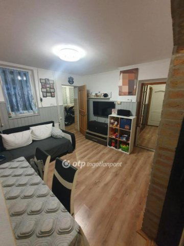 Eladó sorház, Mohácson 31.9 M Ft, 3+1 szobás