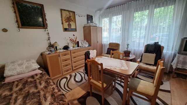 Eladó téglalakás, Nyíregyházán 27.9 M Ft, 1 szobás