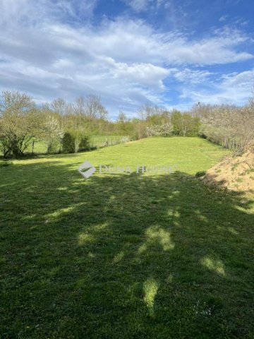 Eladó családi ház, Csipkereken 49.9 M Ft, 5 szobás