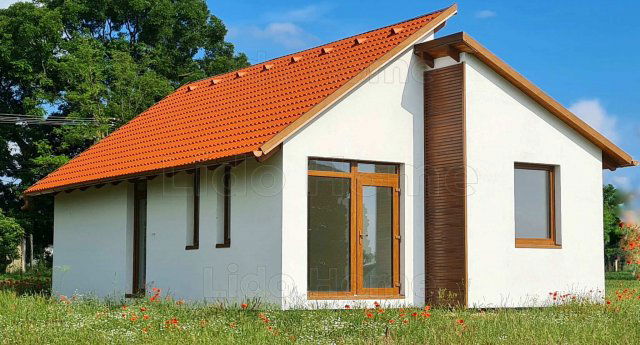 Eladó családi ház, Balatonszárszón 56.5 M Ft