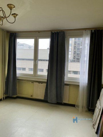 Eladó téglalakás, Debrecenben 74.5 M Ft, 1+2 szobás