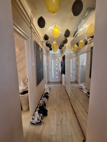 Eladó téglalakás, Szolnokon 36.7 M Ft, 2+1 szobás