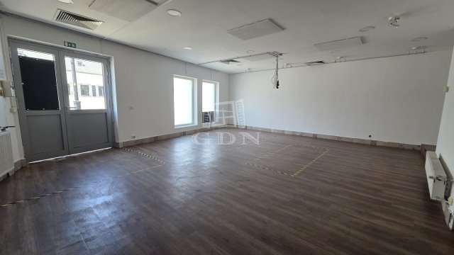 Kiadó üzlethelyiség, Budapesten, III. kerületben 1200 E Ft / hó