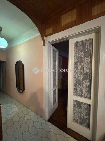 Eladó családi ház, Vecsésen 86.9 M Ft, 4 szobás