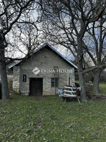 Eladó telek, Pécselyen 62 M Ft / költözzbe.hu