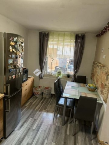 Eladó családi ház, Budakeszin 89 M Ft, 3 szobás