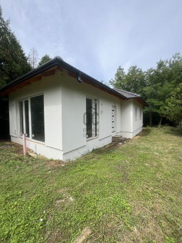 Eladó családi ház, Sopronban 69.9 M Ft, 3 szobás