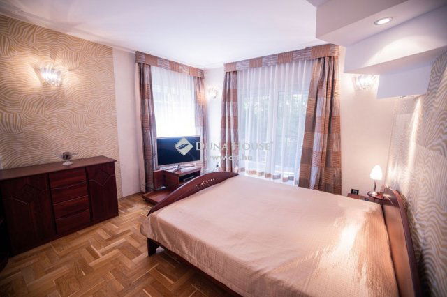 Eladó családi ház, Budapesten, II. kerületben 455 M Ft, 6 szobás