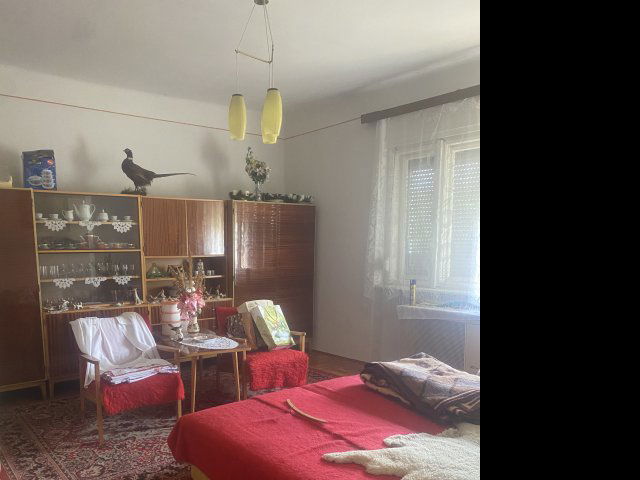 Eladó családi ház, Ramocsaházán 10.5 M Ft, 3 szobás