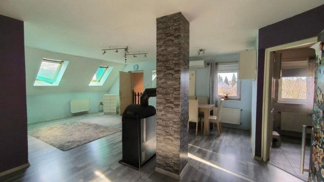 Eladó téglalakás, Keszthelyen 49.999 M Ft, 4 szobás