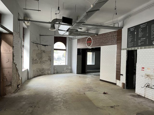 Kiadó üzlethelyiség, Budapesten, XII. kerületben, Maros utcában