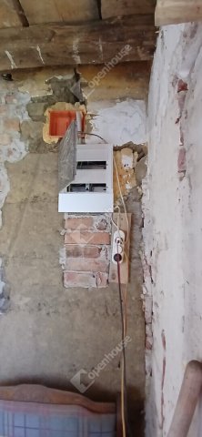 Eladó családi ház, Egerváron 10.5 M Ft, 1 szobás