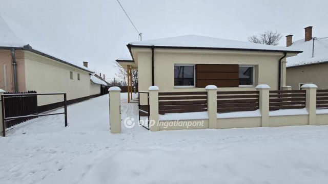 Eladó családi ház, Hajdúszoboszlón 95 M Ft, 3 szobás