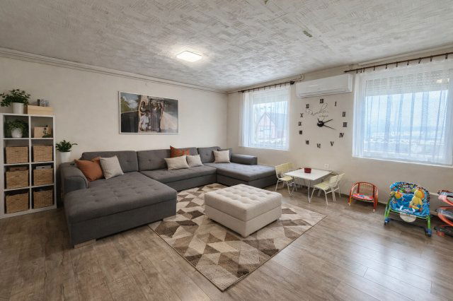 Eladó családi ház, Siklóson 42.9 M Ft, 3+1 szobás