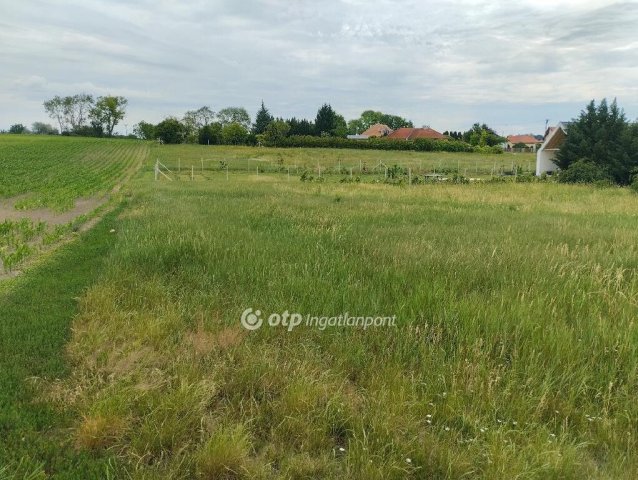 Eladó telek, Balatonfőkajáron 19.9 M Ft / költözzbe.hu