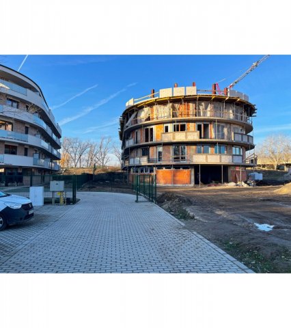 Eladó téglalakás, Szegeden 92.4 M Ft, 3 szobás