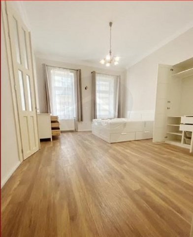 Eladó téglalakás, Budapesten, II. kerületben 139 M Ft, 4 szobás