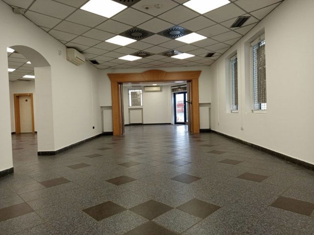 Kiadó üzlethelyiség, Budapesten, XIV. kerületben 1435 E Ft / hó