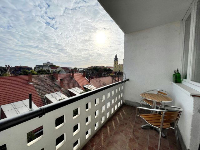 Kiadó téglalakás, albérlet, Debrecenben 250 E Ft / hó, 2 szobás