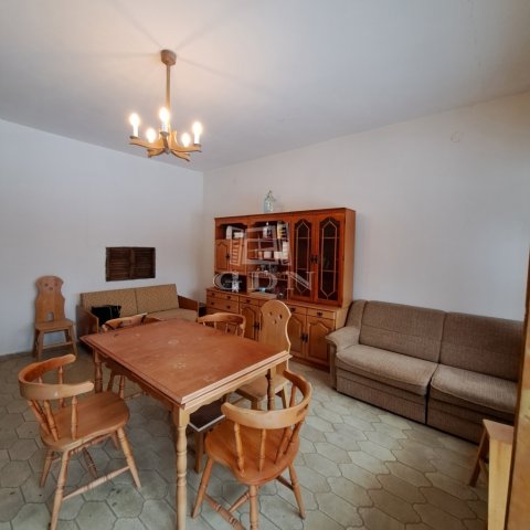 Eladó családi ház, Csopakon 109 M Ft, 5 szobás