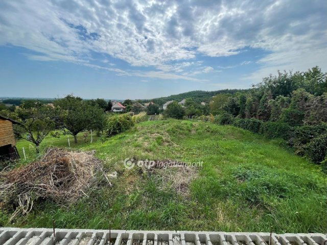 Eladó családi ház, Mályin 28.99 M Ft, 4 szobás