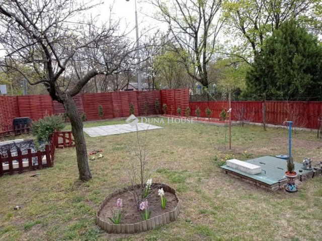 Eladó téglalakás, Budapesten, XV. kerületben 86.9 M Ft, 3 szobás