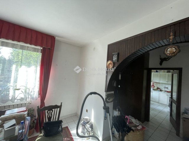 Eladó családi ház, Monorierdőn 64.9 M Ft, 3 szobás