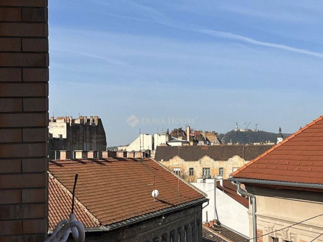 Eladó téglalakás, Budapesten, VIII. kerületben 71.65 M Ft