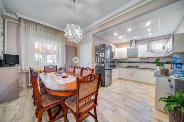 Eladó családi ház, Albertirsán 88 M Ft, 6 szobás