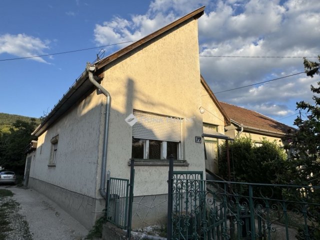 Eladó családi ház, Pilisszántón 75 M Ft, 4 szobás