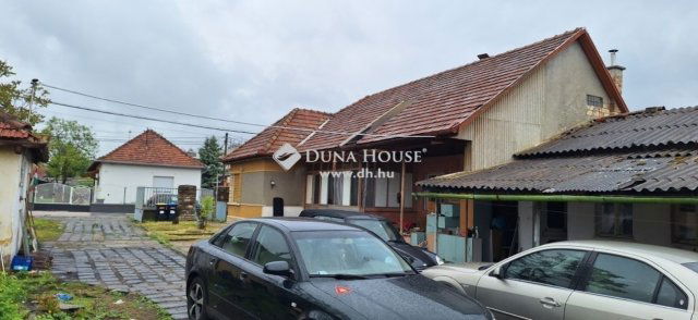 Eladó családi ház, Budapesten, XVII. kerületben 72 M Ft