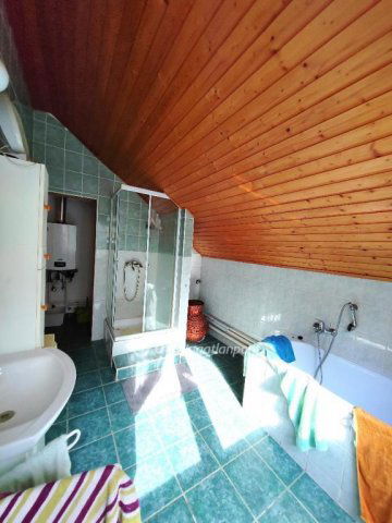 Eladó családi ház, Salgótarjánban 33.9 M Ft, 4+4 szobás