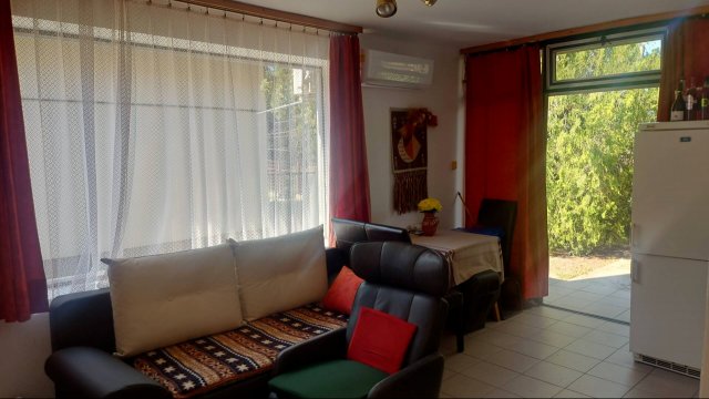 Eladó nyaraló, Békésen 30 M Ft, 4 szobás / költözzbe.hu