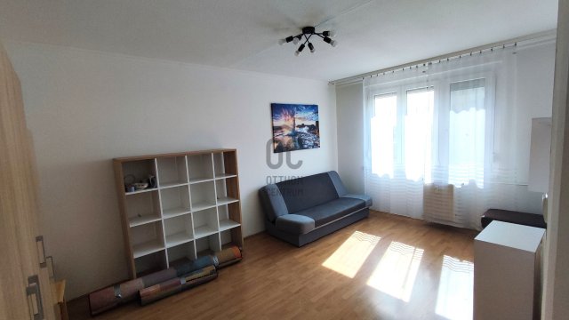 Eladó panellakás, Budapesten, XV. kerületben, Páskomliget utcában