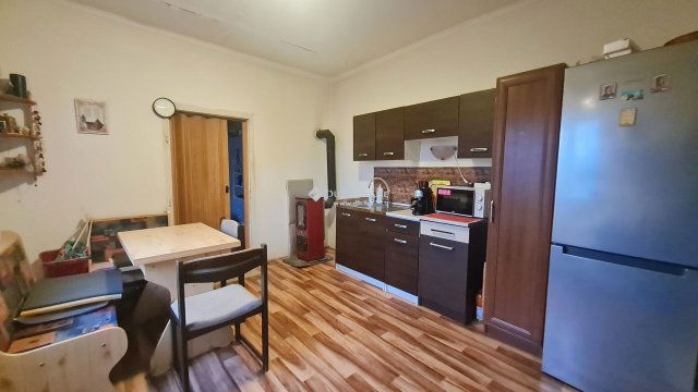 Eladó családi ház, Becsvölgyén 24 M Ft, 3 szobás