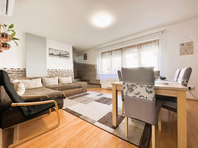 Eladó sorház, Gyulán 53 M Ft, 4 szobás / költözzbe.hu