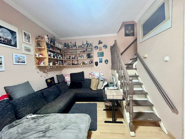 Eladó sorház, Békéscsabán 48 M Ft, 1+2 szobás