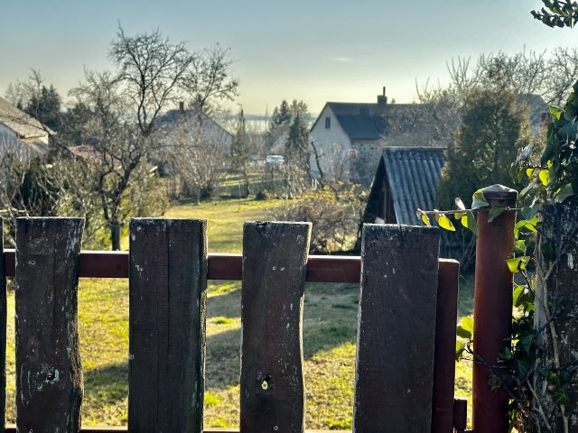 Eladó telek, Vonyarcvashegyen 42.9 M Ft / költözzbe.hu