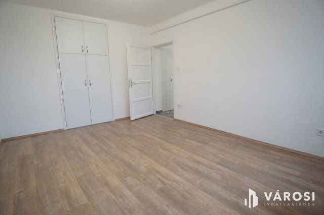 Kiadó téglalakás, albérlet, Nagykanizsán 100 E Ft / hó