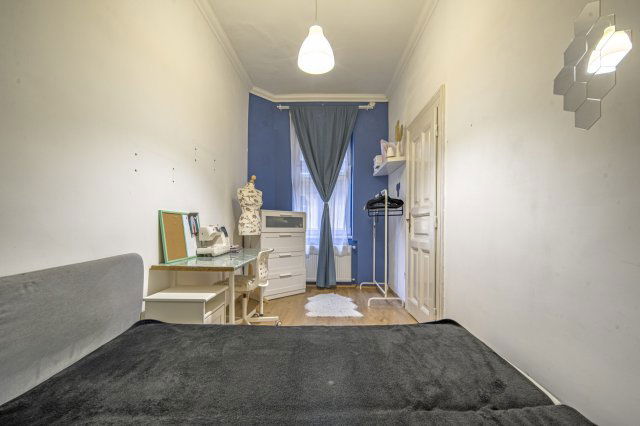 Eladó téglalakás, Budapesten, IX. kerületben, Nagyvárad téren