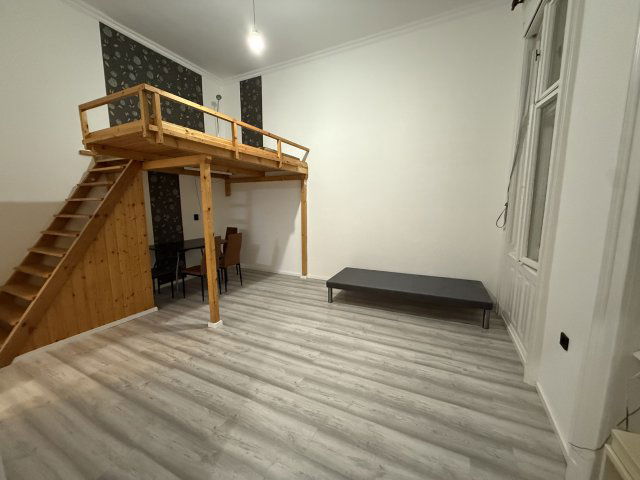 Kiadó téglalakás, albérlet, V. kerületben, Kecskeméti utcában