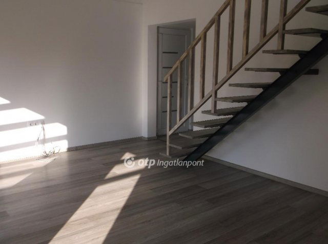 Eladó családi ház, Markazon 35 M Ft, 2 szobás