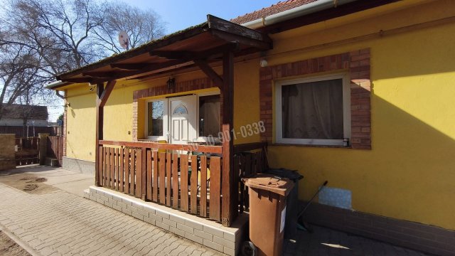 Eladó családi ház, Erdőtelken 27.8 M Ft, 1+1 szobás