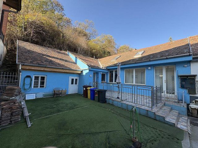 Eladó családi ház, Budakalászon 95 M Ft, 3 szobás